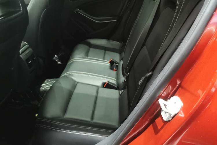 Used Mercedes-Benz GLA 2017 GLA 200 Fashion Model