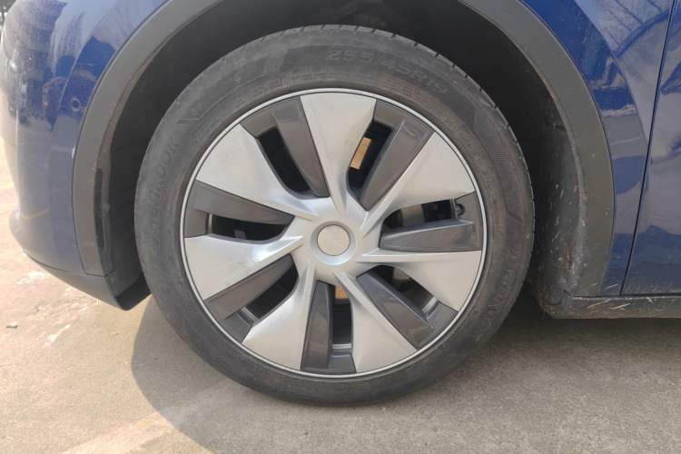 Used Tesla Model Y 2022 Rear-Wheel-Drive Version
