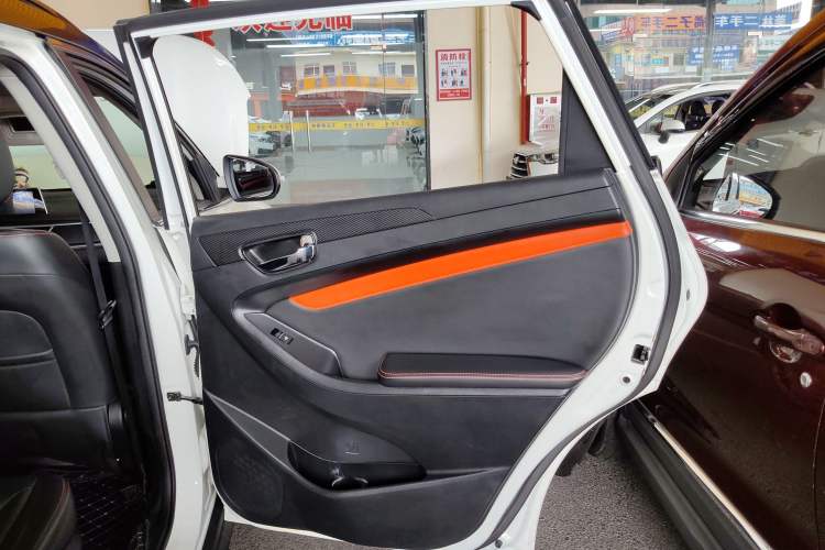 Used Dongfeng Fengon 580 2021 Revised ☆ Star Edition 1.5T Automatic Luxury Version
