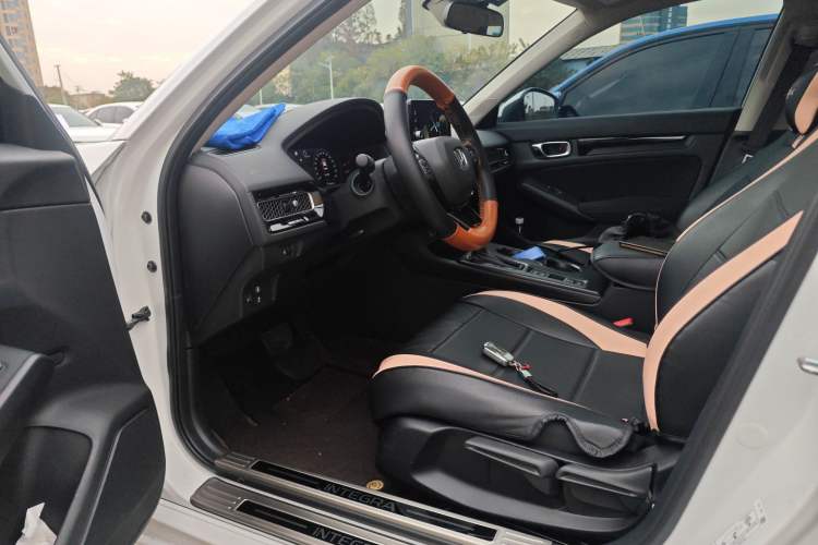 Used Honda Integra 2023 240TURBO CVT Leading Edition
