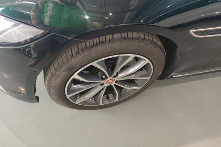 Used Jaguar XFL 2023 XFL 2.0T P250 Two-Wheel-Drive Elite Sport Edition
