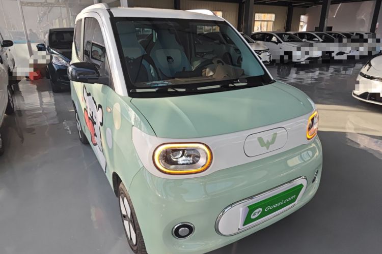 Used Wuling Hongguang MINIEV 2024 3rd Generation 215km Advanced Version
