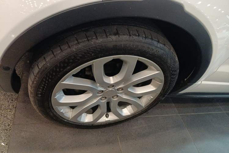 Used Land Rover Range Rover Evoque 2014 2.0T 5-Door Ignite Edition
