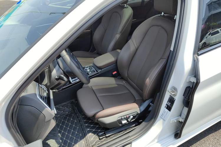 Used BMW 1 Series 2023 120i M Sport Night Edition
