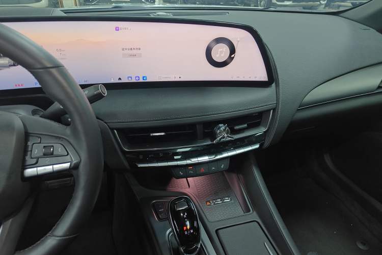 Used Cadillac CT5 2024 28T Luxury Pro Trim
