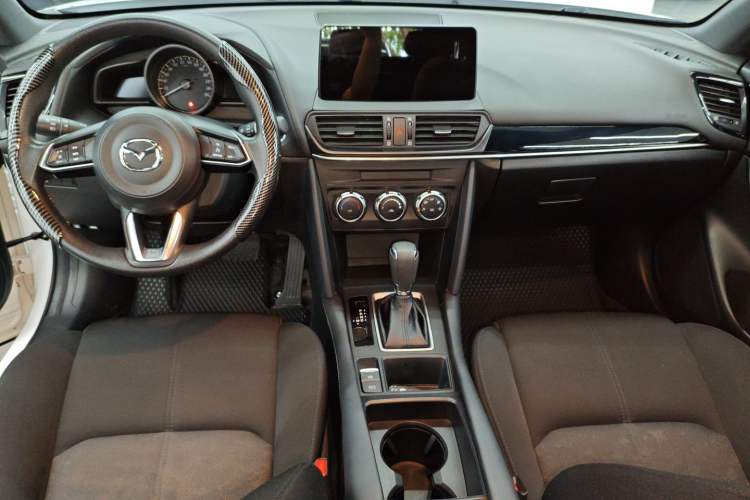 Used Mazda CX-4 2021 2.0L Automatic Two-Wheel Drive Blue Sky Dynamic Edition
