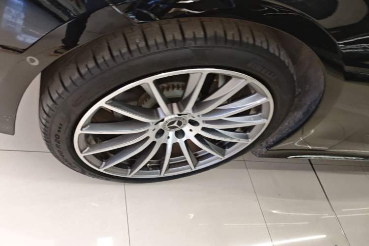 Used Mercedes-Benz E-Class 2024 E 300 L Luxury Model
