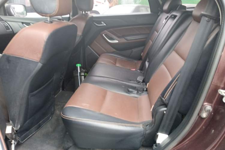 Used JMC Yusheng S350 2016 2.0T Automatic All-Wheel Drive Gasoline Luxury Edition 5 Seats