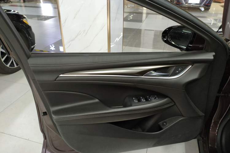 Used Buick LaCrosse 2018 20T Elite Edition
