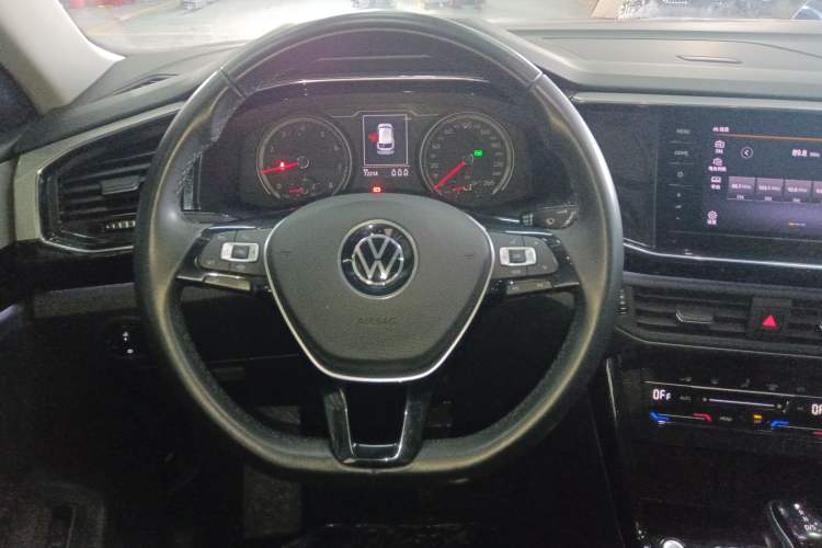 Used Volkswagen Tayron 2021 280TSI Two-Wheel Drive Luxury Smart Connectivity Version
