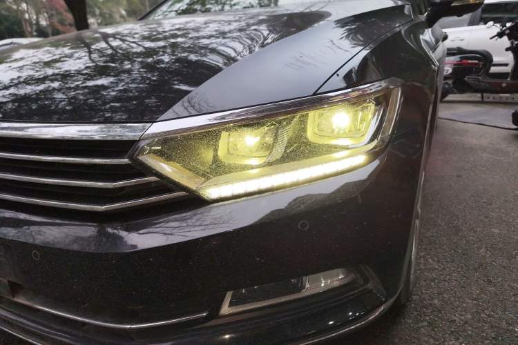 Used Volkswagen Magotan 2018 Facelift 330TSI DSG Luxury Model
