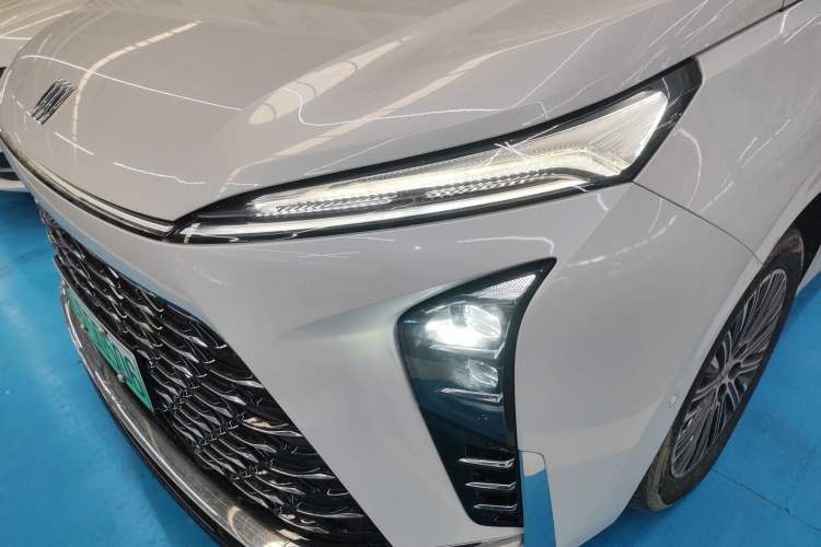 Used Buick GL8 New Energy 2024 Lu Zun Luxury Edition 7-Seater