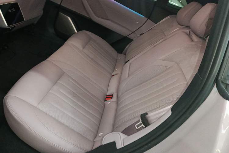 Used ONVO L60 2024 60 kWh Rear-Drive Version
