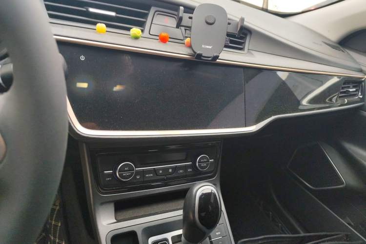 Used Geely Auto Emgrand GL 2021 UP 1.4T CVT Leading Edition
