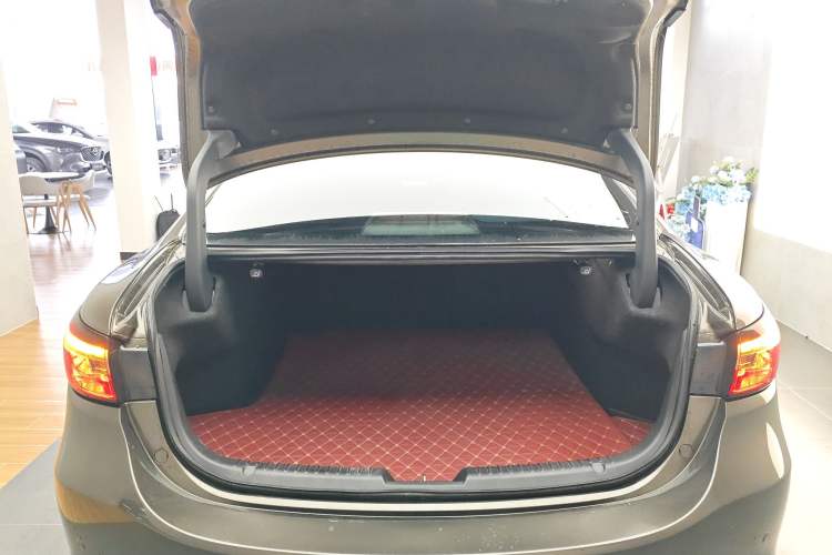 Used Mazda Atenza 2020 2.5L Sky Blue Prestige Edition
