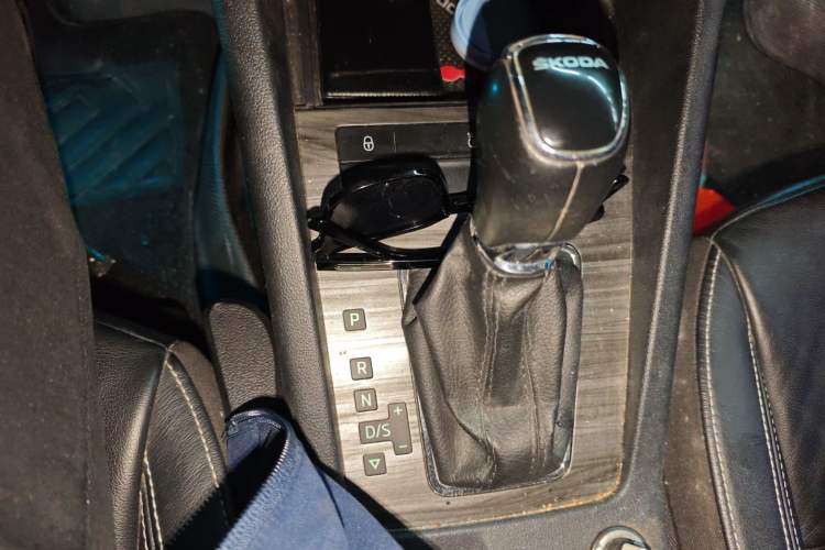Used Skoda Octavia 2017 1.6L Automatic Smart Drive Edition