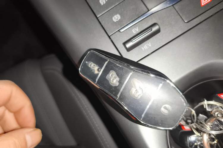 Used BYD Qin PLUS 2025 DM-i Smart Drive 55KM Leading Model