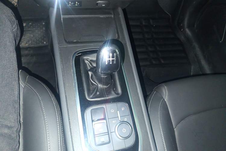 Used Cowin Xuanjie 2024 1.5L Manual Luxury Edition