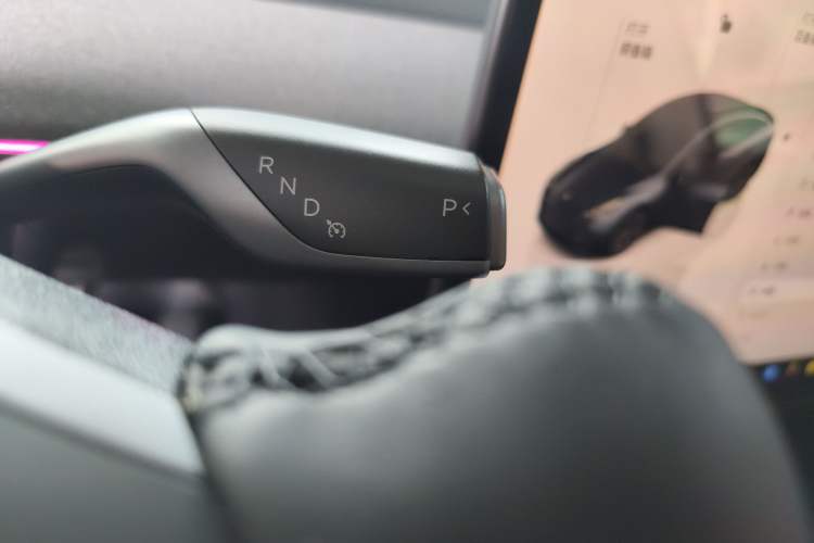 Used Tesla Model Y 2024 Rear-Wheel-Drive Version