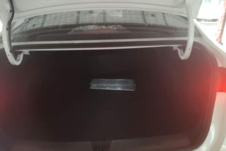 Used Roewe i5 2023 1.5L CVT Luxury Edition