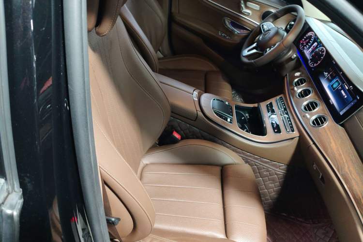 Used Mercedes-Benz E-Class 2020 Facelift E 260 L
