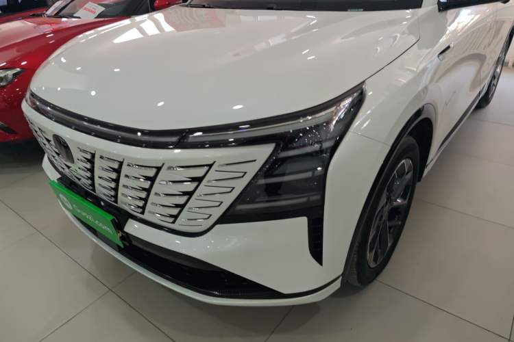 Used Changan CS75 PLUS 2025 4th Generation 1.5T New Blue Whale Smart Luxury Edition
