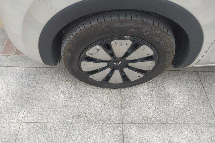 Used Wuling Bingo 2023 333 km Enjoyment Version
