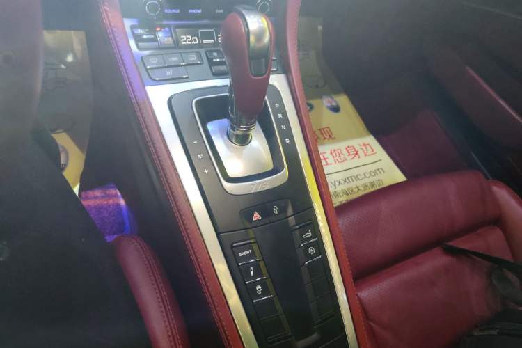 Used Porsche 718 2016 Cayman 2.0T