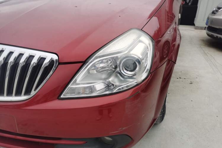 Used Buick Excelle 2013 1.5L Manual Classic Model
