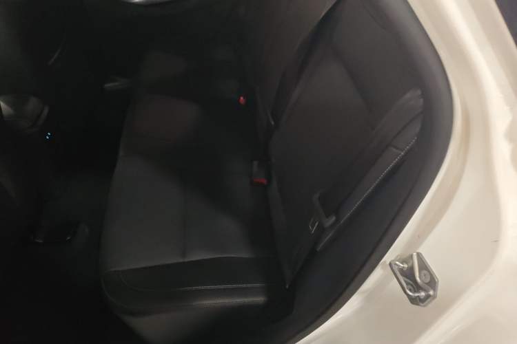 Used Ford Escort 2015 1.5L Manual Fashion Edition
