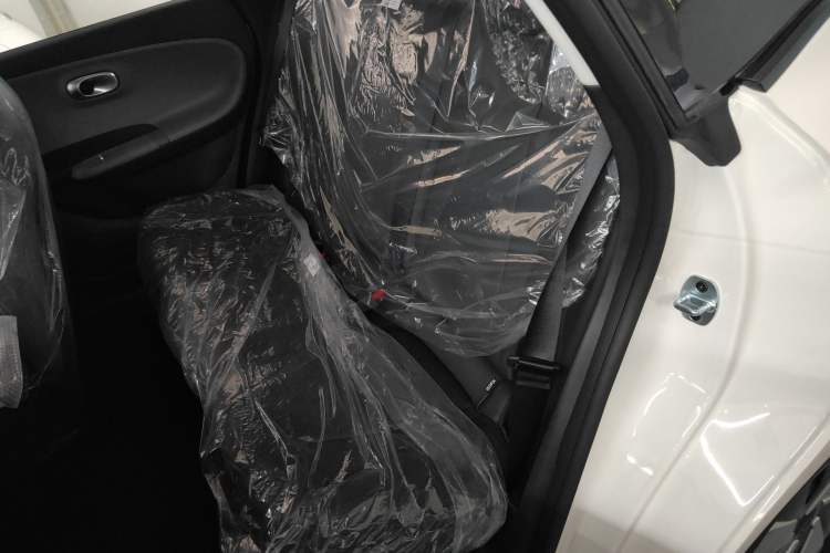 Used Dongfeng NAMMI 01 2024 New Edition 330 Air
