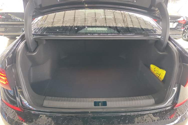 Used Volkswagen Passat 2021 280TSI Elite Edition
