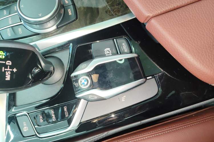 Used BMW 5 Series 2020 530Li Leading Model M Sport Package