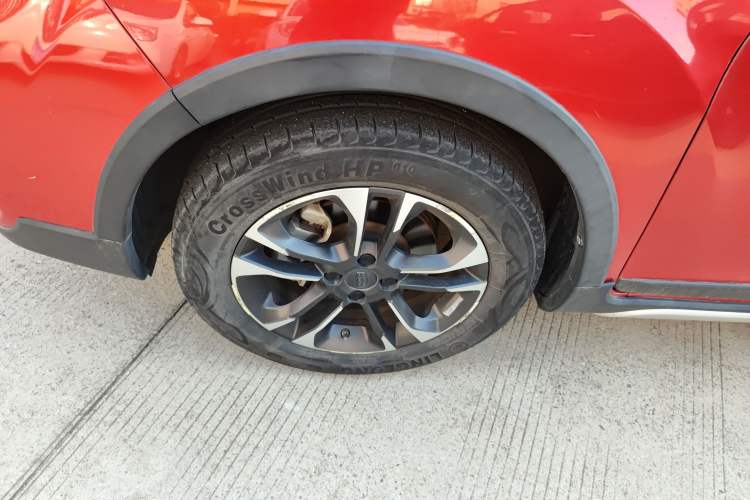 Used Geely Auto Vision X3 2019 Upgraded Model 1.5L CVT Elite Version
