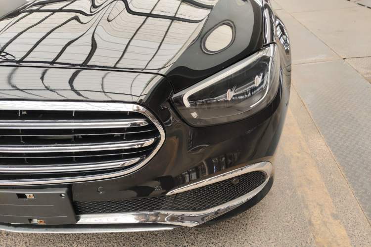 Used Mercedes-Benz E-Class 2021 Restyled E 300 L Sporty and Stylish Edition
