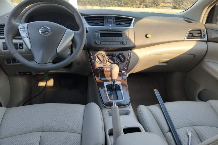 Used Nissan Sylphy 2014 1.6XV CVT Deluxe Edition
