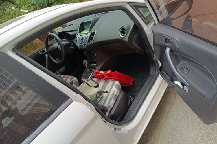 Used Ford Fiesta 2013 Hatchback 1.5L Automatic Prestige Model
