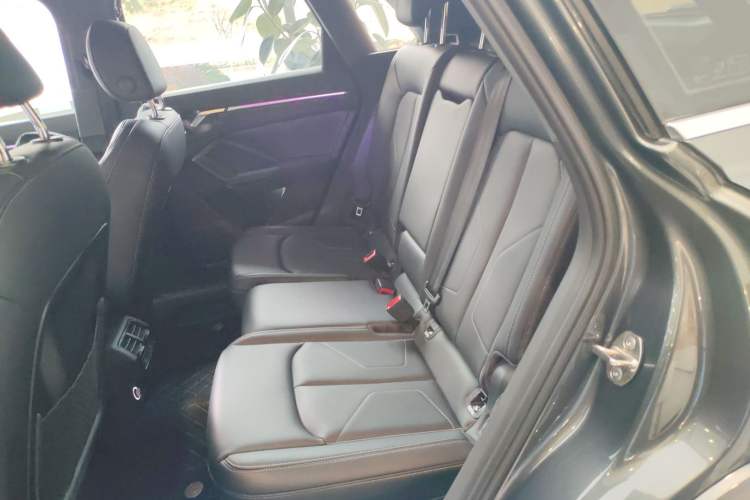 Used Audi Q3 2024 40 TFSI Fashion Dynamic Model