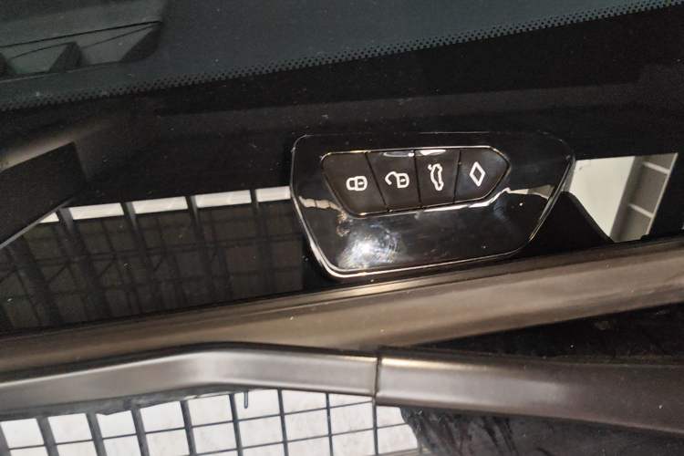 Used BYD Seal 06 New Energy 2024 DM-i 120KM Luxury Model