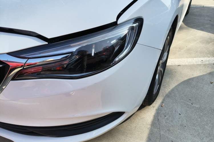 Used Buick GT 2018 18T Automatic Elite Model
