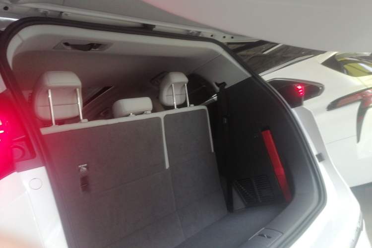 Used Buick GL8 2025 Lu Zun Deluxe Edition