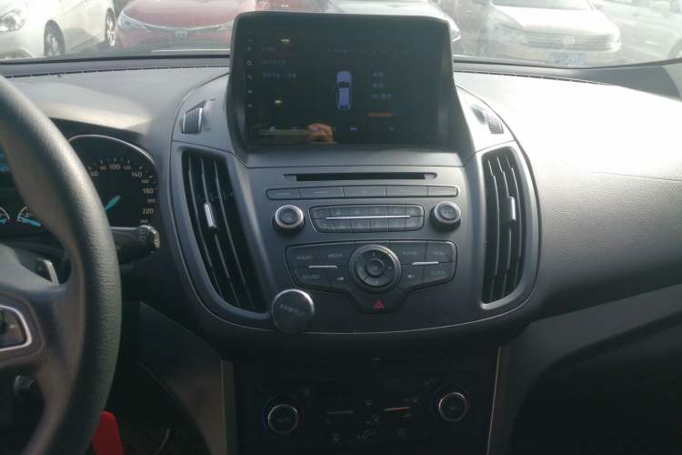 Used Ford Kuga 2017 EcoBoost 180 Two-Wheel-Drive Elite Trim
