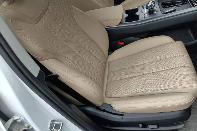 Used BYD Song Pro New Energy 2025 Second-Generation DM-i 115KM Excellence Version
