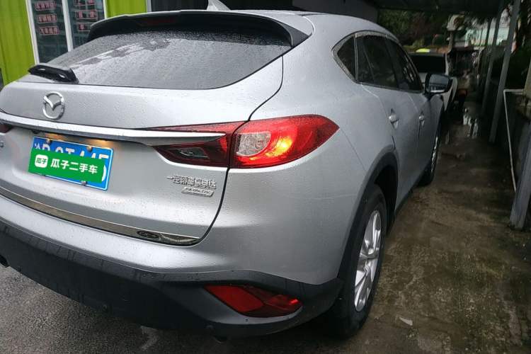 Used Mazda CX-4 2018 2.0L Automatic Two-Wheel Drive Blue Sky Dynamic Version China V Standard
