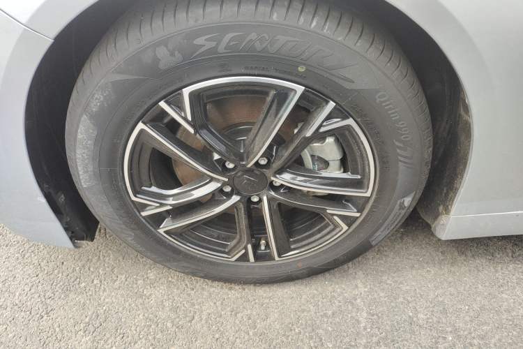 Used  GT 2023 560 Rear-Drive Tech Edition
