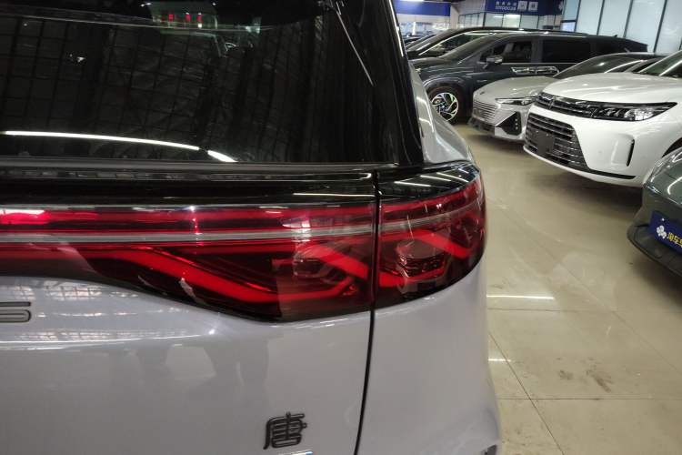 Used BYD Tang New Energy 2025 Intelligent Driving Version DM-i 115KM Flagship Edition