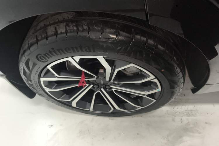 Used Lynk & Co 09 EM-P 2024 2.0TD EM-P Four-Wheel Drive PRO Seven-Seater
