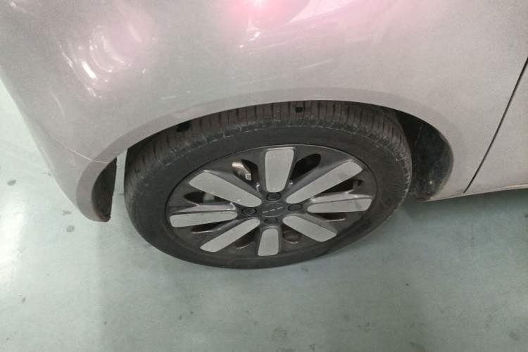 Used ORA Black Cat 2019 351 km Family Edition