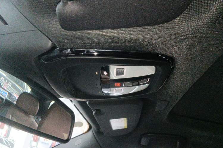 Used Volvo XC60 2023 B5 4x4 Smart Luxury Edition