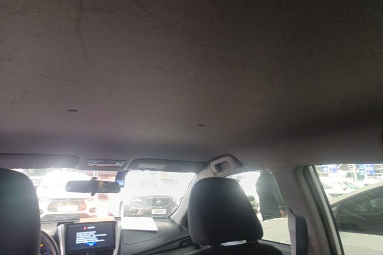 Used Toyota YARiS L 2017 1.5E CVT Dynamic Edition